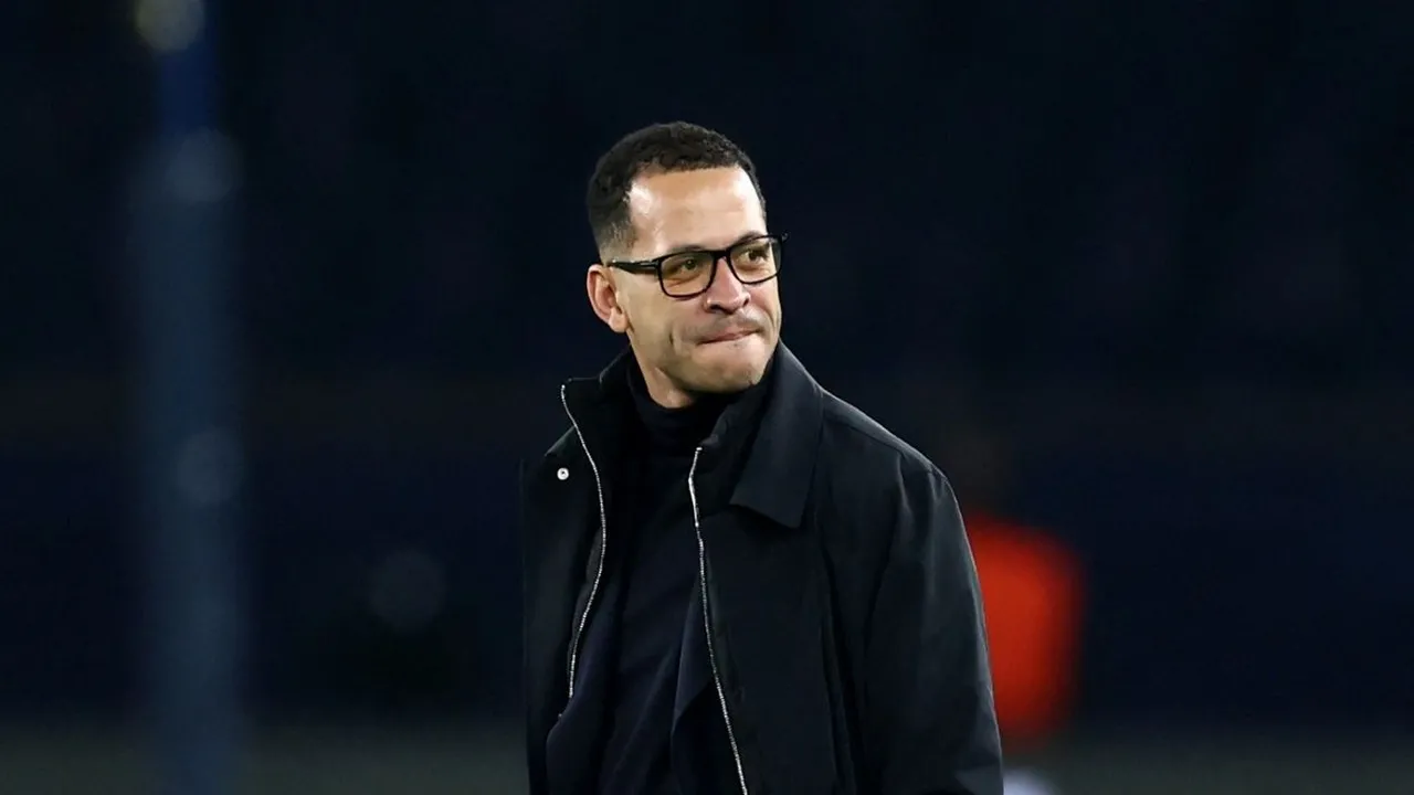 روسينيور تحت الضغط.. تشيلسي يكرر أسوأ سلسلة منذ 25 عاماً